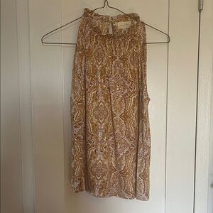 MELLODAY Sleeveless Paisley Blouse in Gold and Cream